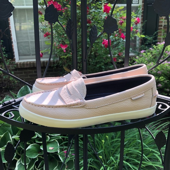 Sz. 8 1/2B Cole Haan Peach Tumbled Leather Shoes - Picture 3 of 7